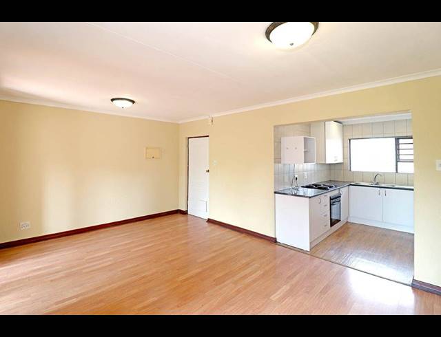 2 BEDROOM APARTMENT FOR SALE IN DOWERGLEN EXT 4